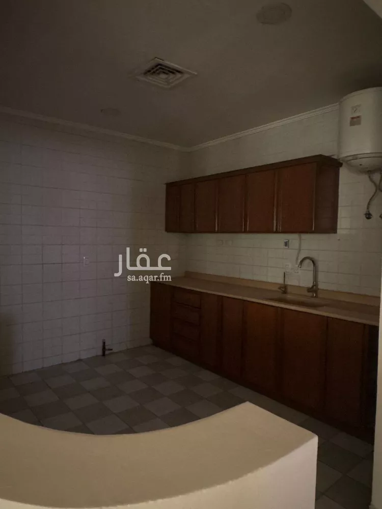 شقة للإيجار في شارع ابن جبر, حي البندرية, مدينة الخبر, المنطقة الشرقية صورة 3
