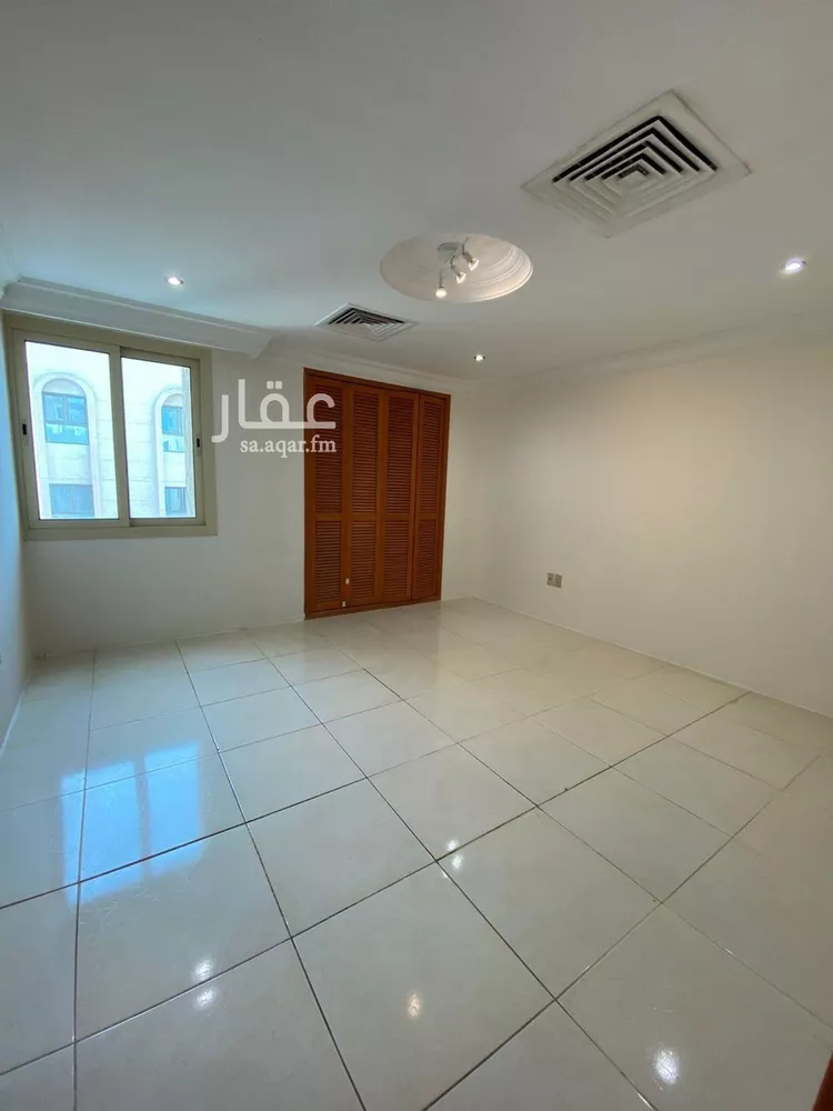 شقة للإيجار في شارع ابن الشهاب, حي البندرية, مدينة الخبر, المنطقة الشرقية صورة 5