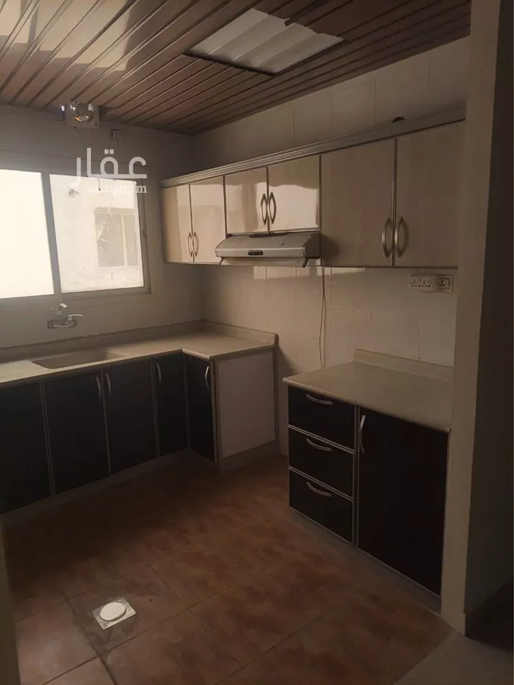 شقة للإيجار في شارع الشريف الغرناطي, حي البندرية, مدينة الخبر, المنطقة الشرقية 7