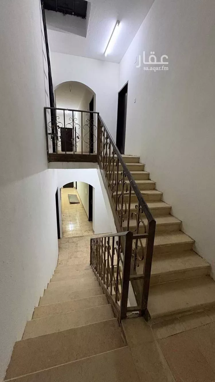 عمارة للبيع في شارع رغدان, حي ثليم, مدينة الرياض, منطقة الرياض صورة 5