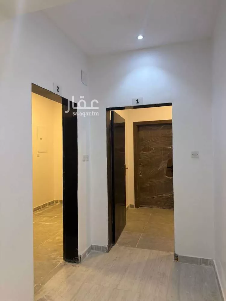 عمارة للبيع في شارع عجمان, حي الدار البيضاء, مدينة الرياض, منطقة الرياض 8