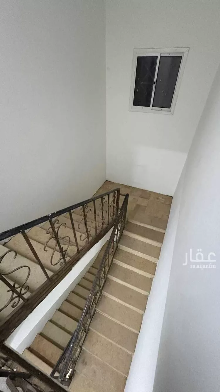 عمارة للبيع في شارع رغدان, حي ثليم, مدينة الرياض, منطقة الرياض صورة 3