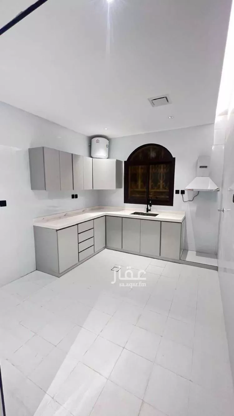 شقة للإيجار في شارع محمد بن دخيل, حي العقيق, مدينة الرياض, منطقة الرياض صورة 3