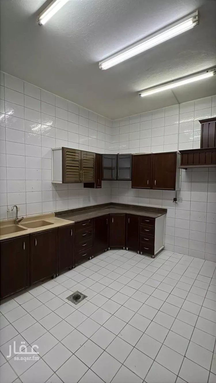 شقة للإيجار في شارع بدوة العليا, حي العقيق, مدينة الرياض, منطقة الرياض صورة 3