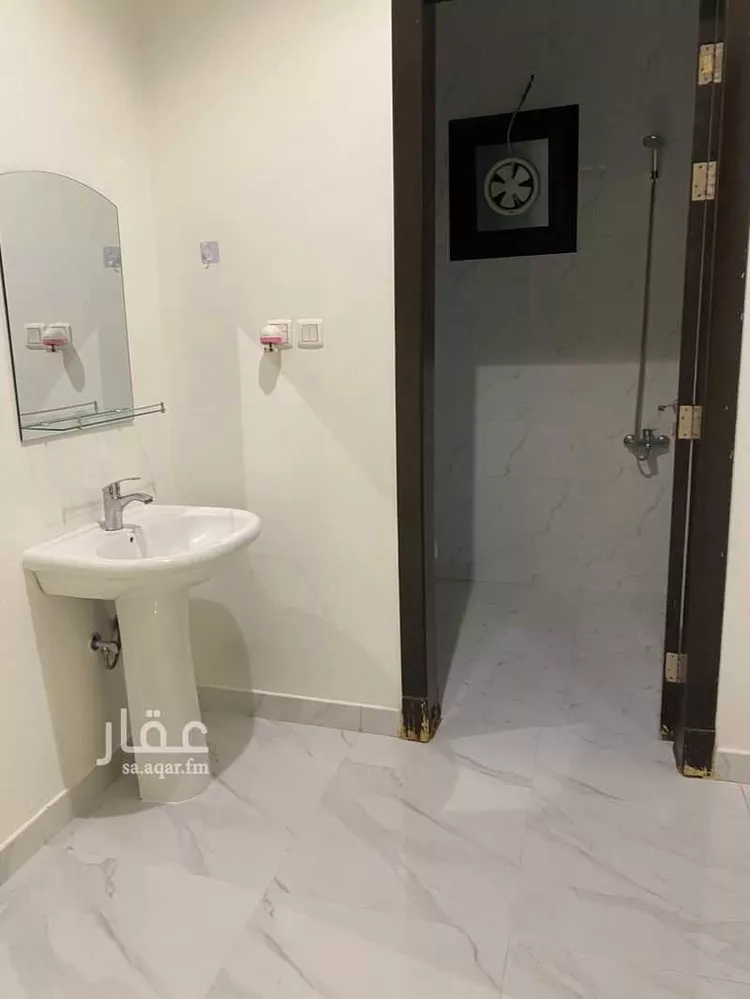 فيلا للإيجار في شارع البلاغة, حي النرجس, مدينة الرياض, منطقة الرياض صورة 4