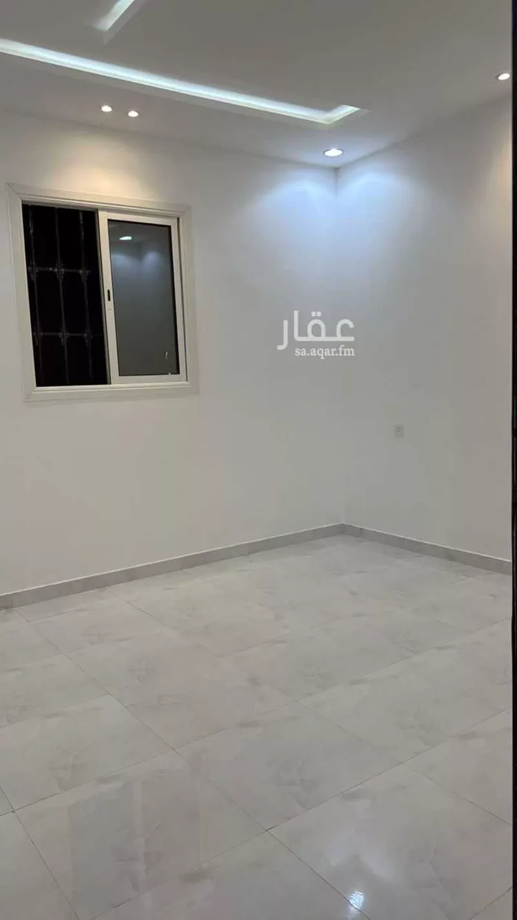 فيلا للإيجار في شارع فالح بن خفاف, حي المهدية, مدينة الرياض, منطقة الرياض صورة 5