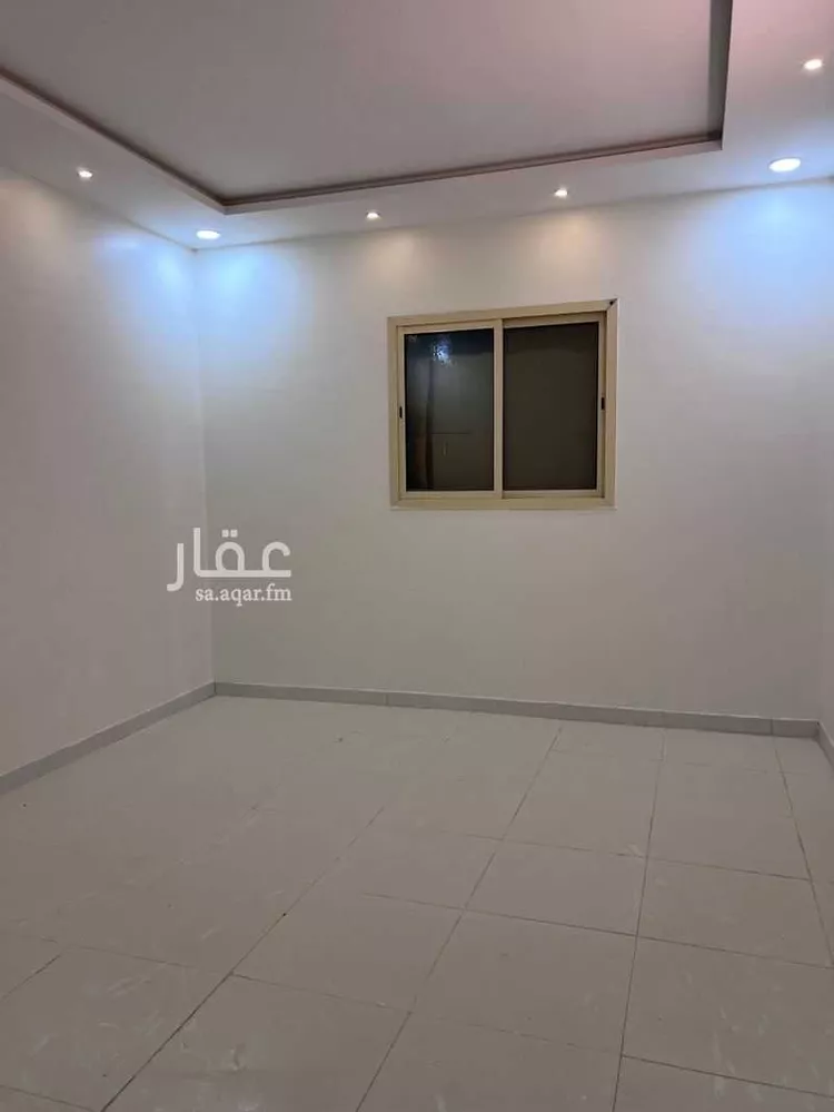 فيلا للبيع في شارع أبي جعفر المسلمي, حي المهدية, مدينة الرياض, منطقة الرياض صورة 3