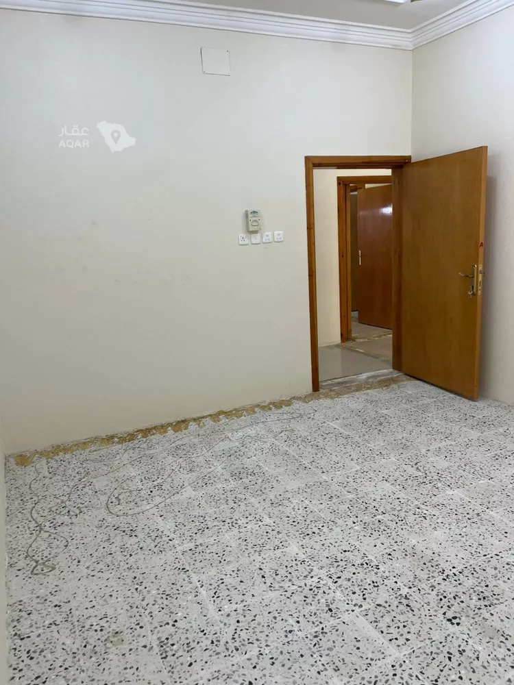 Apartment for Rent in Ahad Rufaidah Az Zuhur 6