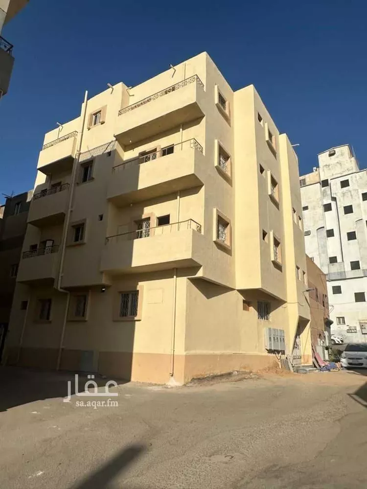 عمارة للبيع في شارع سكه الحديد, حي العنابس, مدينة المدينه المنوره, منطقة المدينة المنورة