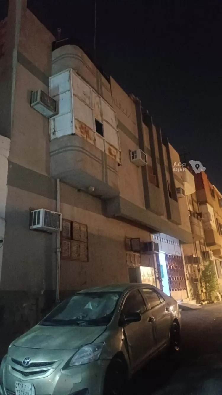 Building for Sale in Medina Al Anabis 2
