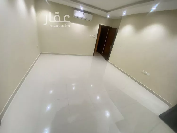 شقة للإيجار في شارع محايل, حي الوادي, مدينة الرياض, منطقة الرياض صورة 3