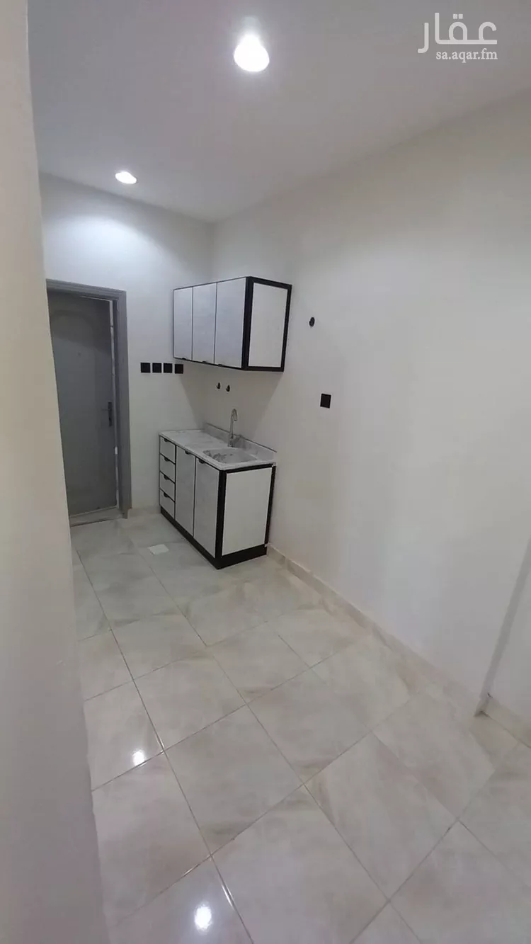 شقة للإيجار في شارع جبير بن الحويرث, حي النسيم الشرقي, مدينة الرياض, منطقة الرياض صورة 4