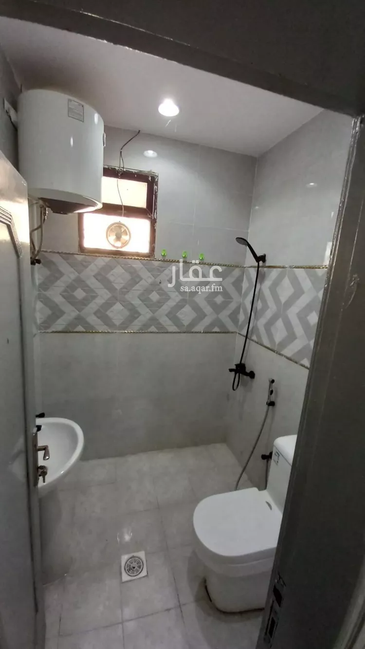 شقة للإيجار في شارع جبير بن الحويرث, حي النسيم الشرقي, مدينة الرياض, منطقة الرياض صورة 3