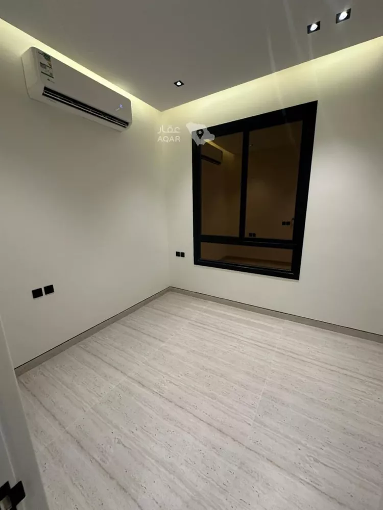 Floor for Rent in Riyadh Ar Rimal 6