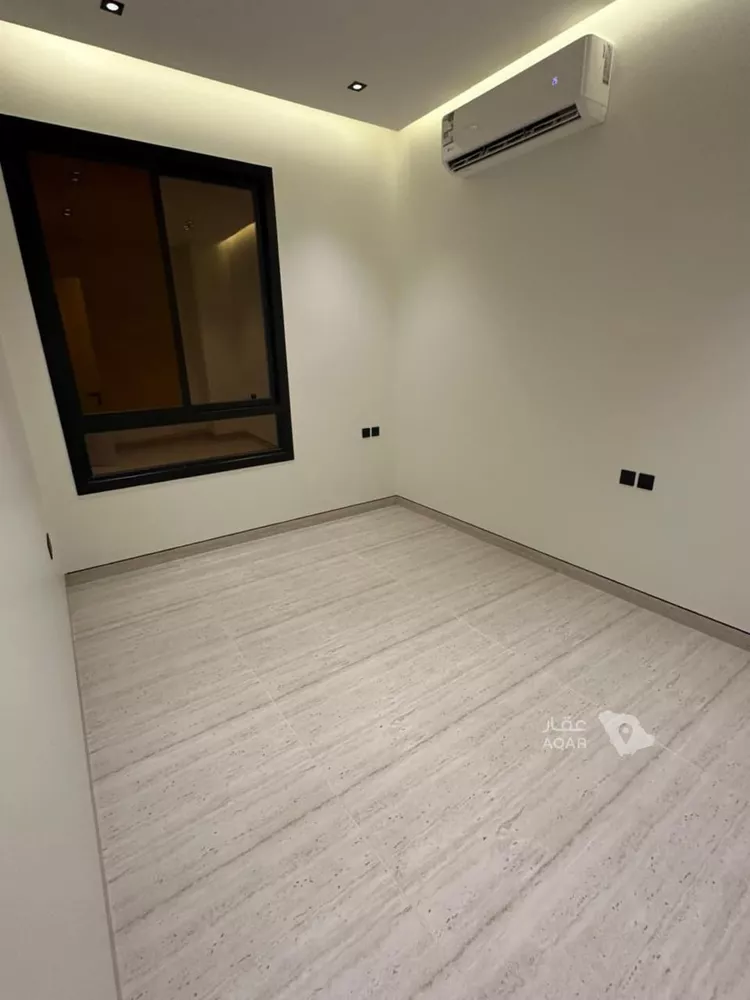Floor for Rent in Riyadh Ar Rimal 7
