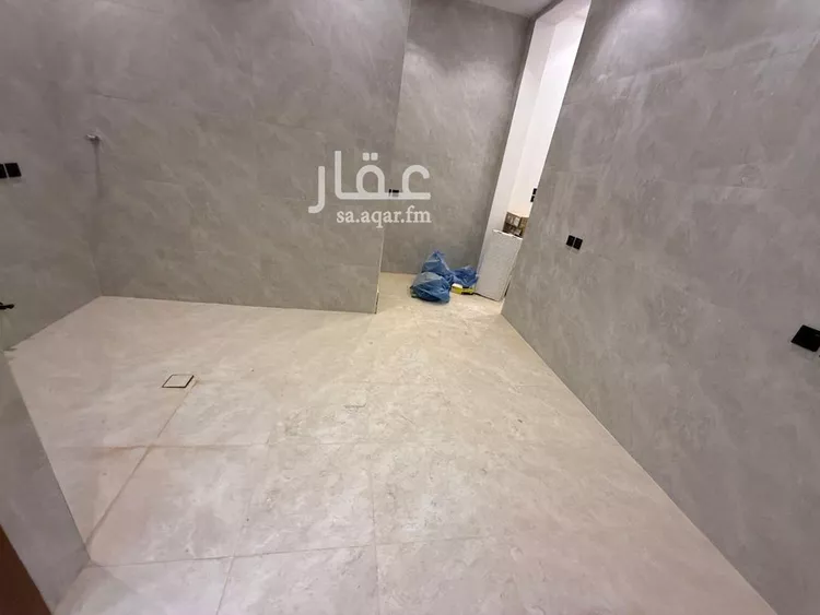 دور للبيع في شارع أحمد بن سليمان الباجي, حي الرمال, مدينة الرياض, منطقة الرياض صورة 2