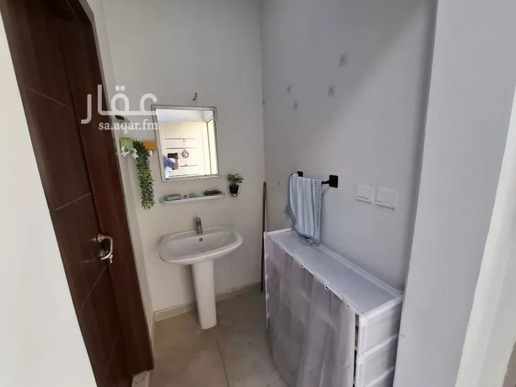 فيلا للبيع في شارع عثمان الرويني, حي الجنادرية, مدينة الرياض, منطقة الرياض صورة 4