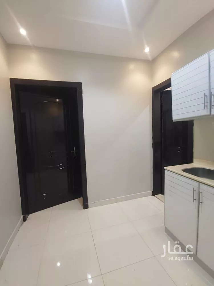 شقة للإيجار في شارع الدهناء, حي الملقا, مدينة الرياض, منطقة الرياض صورة 5