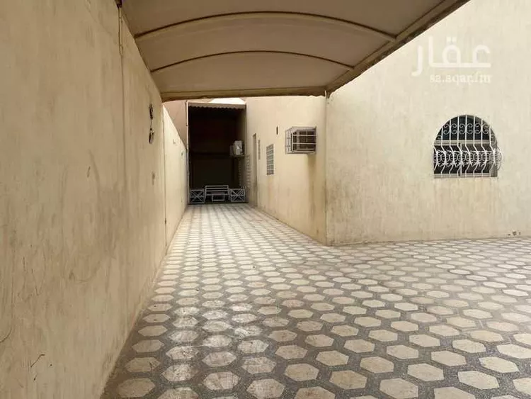 فيلا للبيع في شارع ابن شبرمة, حي النهضة, مدينة الرياض, منطقة الرياض صورة 2
