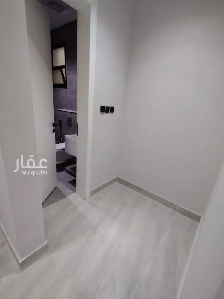 Floor for Sale in Riyadh Badr 10