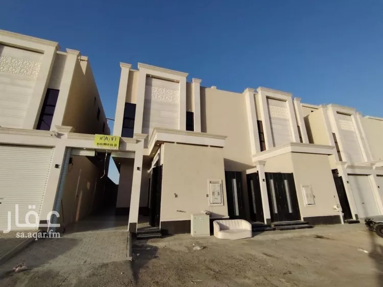 Floor for Sale in Riyadh Al Janadriyah