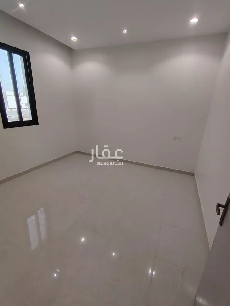 فيلا للبيع في شارع أبي العز الحبشي, حي المرجان, مدينة الرياض, منطقة الرياض 7