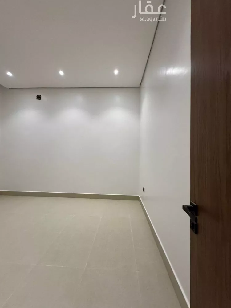 دور للبيع في شارع 19 المعيزيلة, حي المعيزيلة, مدينة الرياض, منطقة الرياض صورة 3