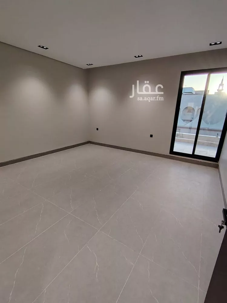 Floor for Sale in Riyadh Ishbiliyah 6