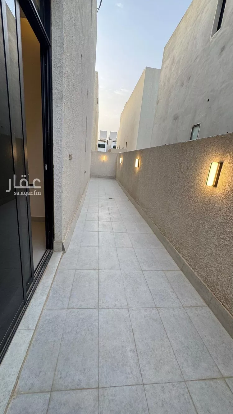 دور للبيع في شارع رقم 452, حي المونسية, مدينة الرياض, منطقة الرياض 9