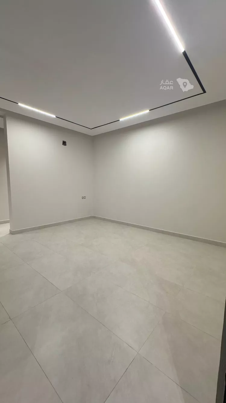 دور للبيع في شارع ثابت بن حزم, حي الخليج, مدينة الرياض, منطقة الرياض صورة 2