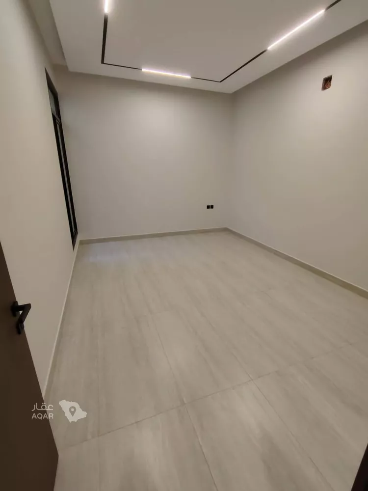 Floor for Sale in Riyadh Qurtubah 4
