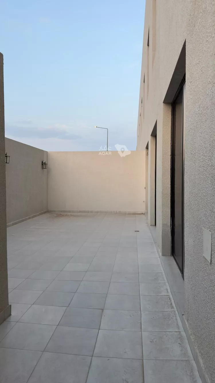 شقة للبيع في شارع وادي الدواسر, حي القادسية, مدينة الرياض, منطقة الرياض 5