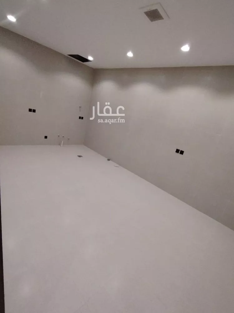 فيلا للبيع في شارع 19 المعيزيلة, حي المعيزيلة, مدينة الرياض, منطقة الرياض 13