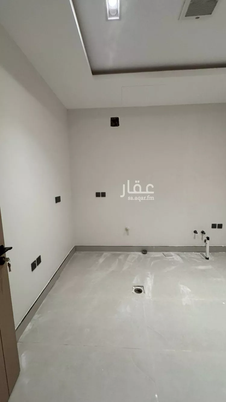 فيلا للبيع في شارع أبي الحسن علي الجرجاني4, حي الرمال, مدينة الرياض, منطقة الرياض 17