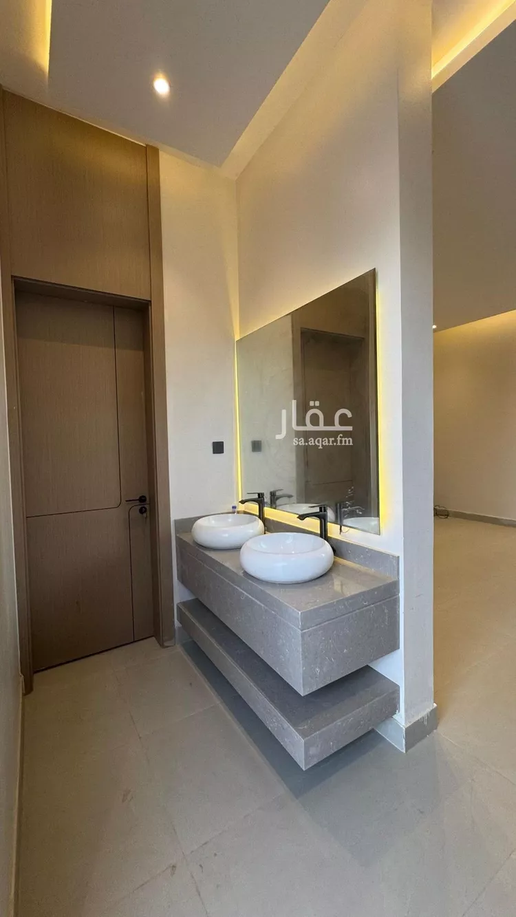 Floor for Sale in Riyadh Al Munsiyah صورة 2