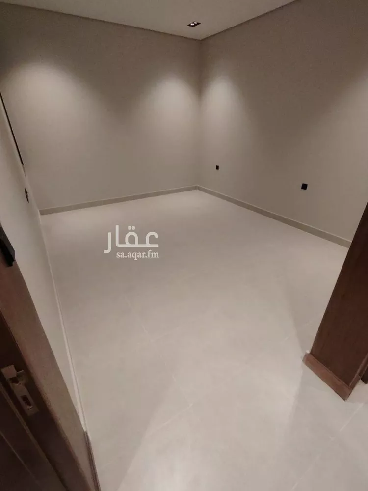 Apartment for Sale in Riyadh Al Yarmouk 7