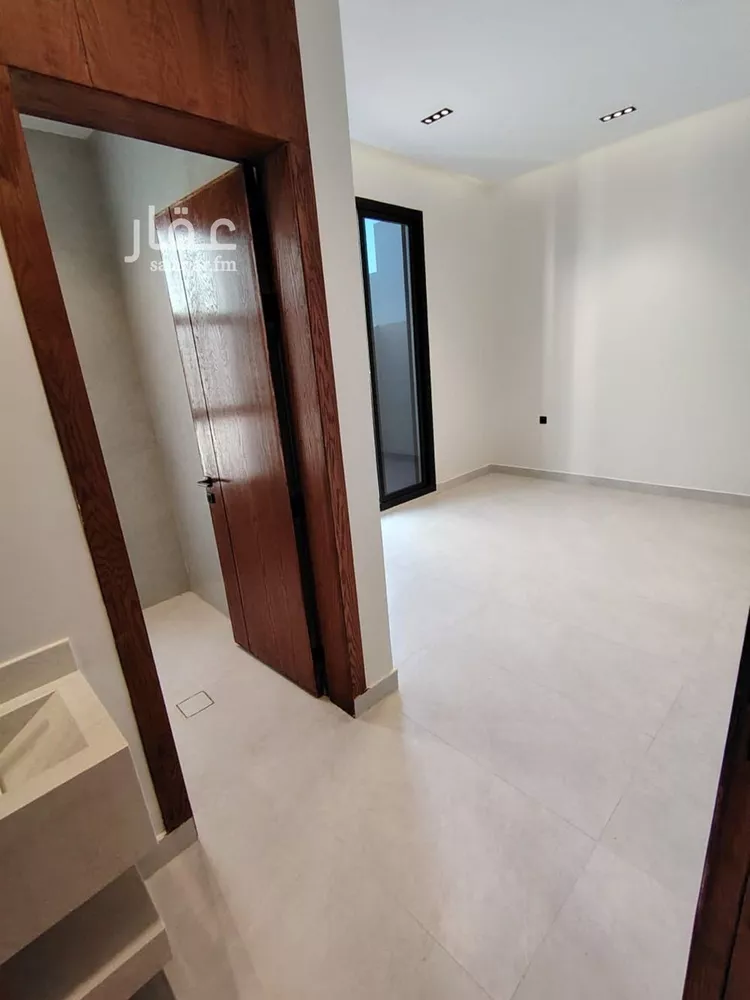 فيلا للبيع في شارع شارع, حي الرمال, مدينة الرياض, منطقة الرياض صورة 4