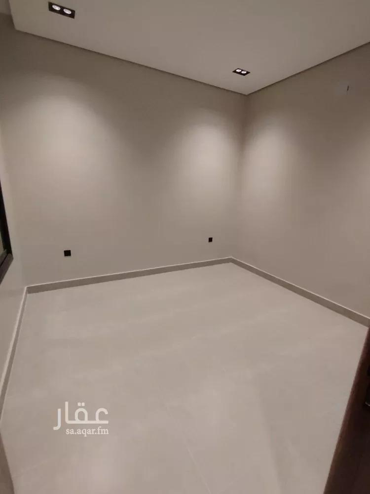 فيلا للبيع في شارع رقم 379, حي المونسية, مدينة الرياض, منطقة الرياض 9