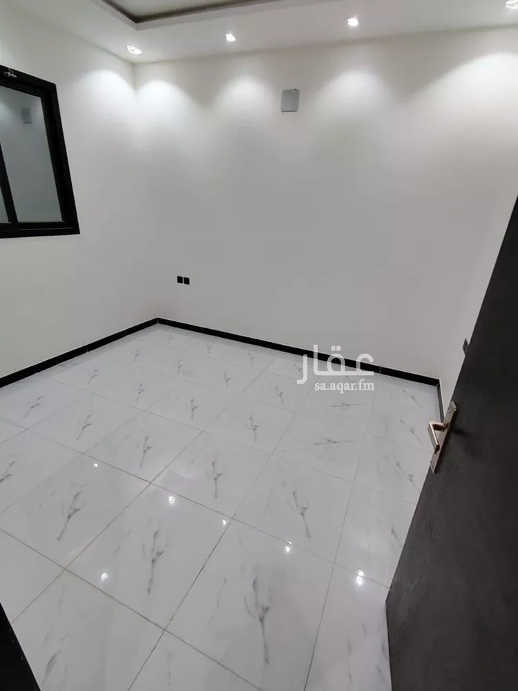 دور للبيع في شارع عمر الصفار, حي المرجان, مدينة الرياض, منطقة الرياض 8