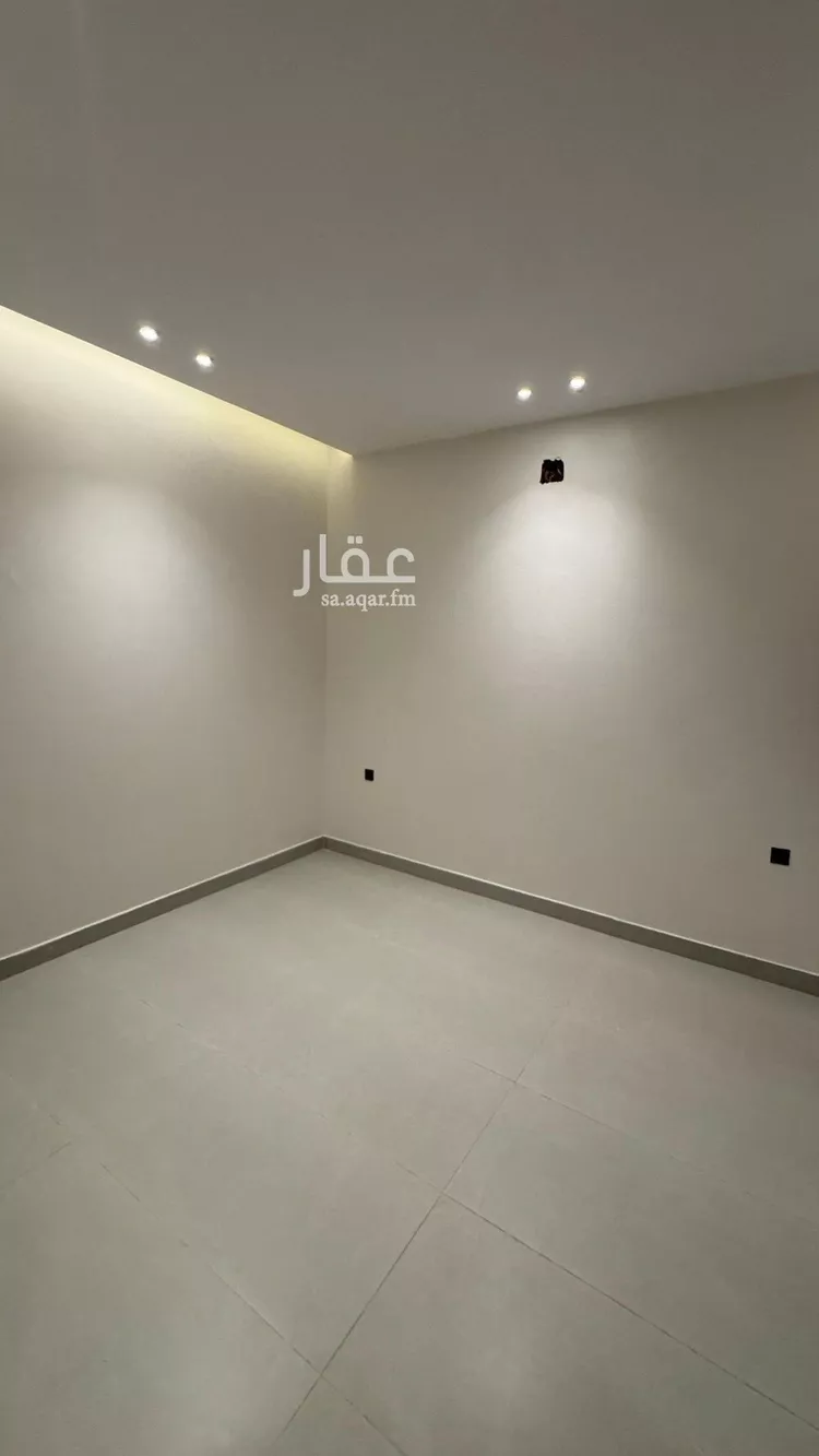دور للبيع في شارع رقم 452, حي المونسية, مدينة الرياض, منطقة الرياض 9