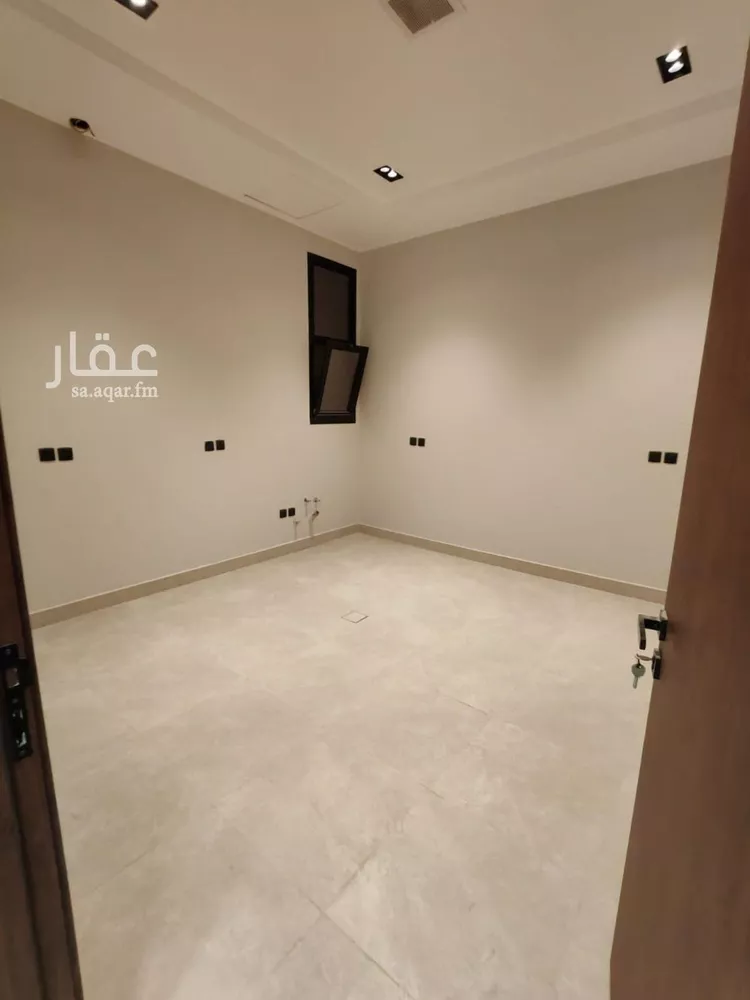 Floor for Sale in Riyadh Qurtubah 10