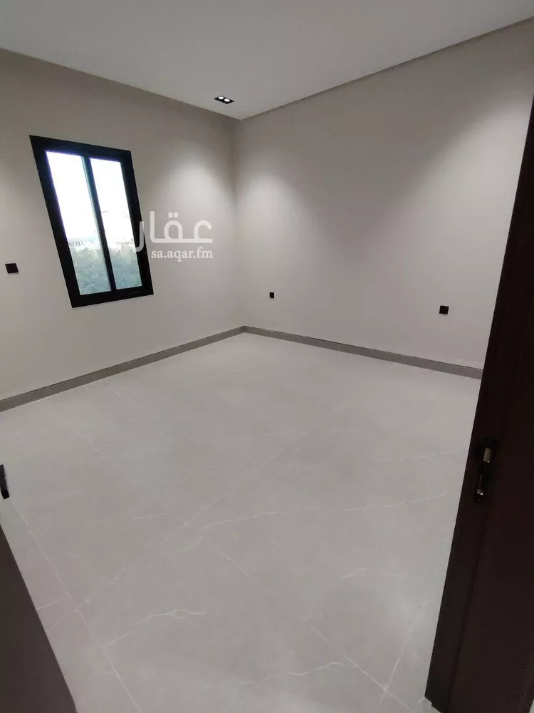 شقة للبيع في شارع العينين, حي إشبيلية, مدينة الرياض, منطقة الرياض صورة 2
