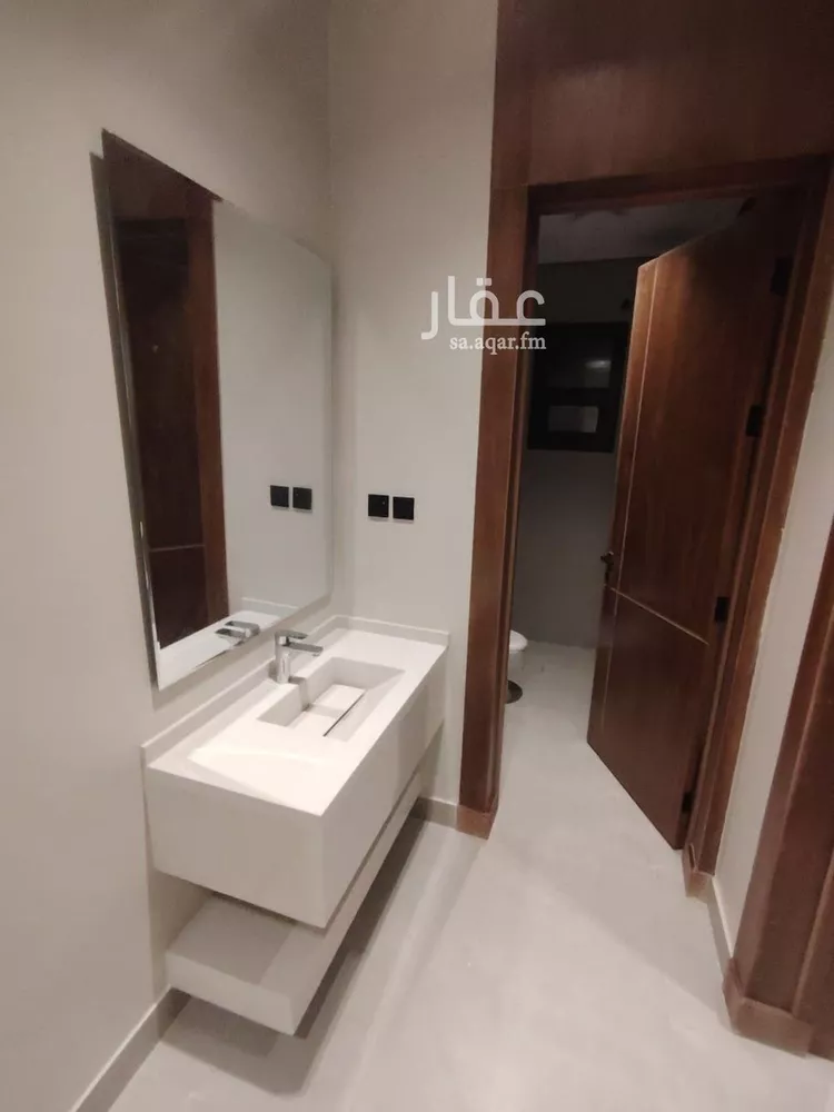 فيلا للبيع في شارع رقم 379, حي المونسية, مدينة الرياض, منطقة الرياض 20