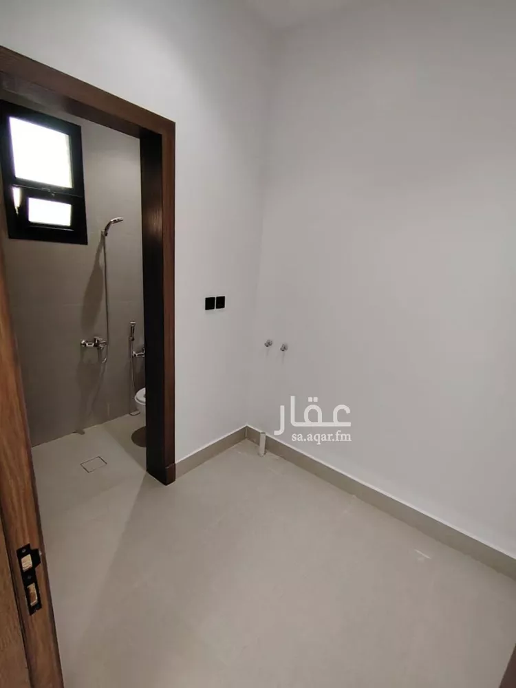 شقة للبيع في شارع 19 المعيزيلة, حي المعيزيلة, مدينة الرياض, منطقة الرياض 8