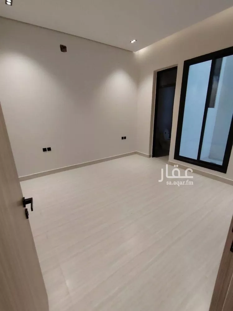 دور للبيع في شارع الشرفة, حي المعيزيلة, مدينة الرياض, منطقة الرياض صورة 2