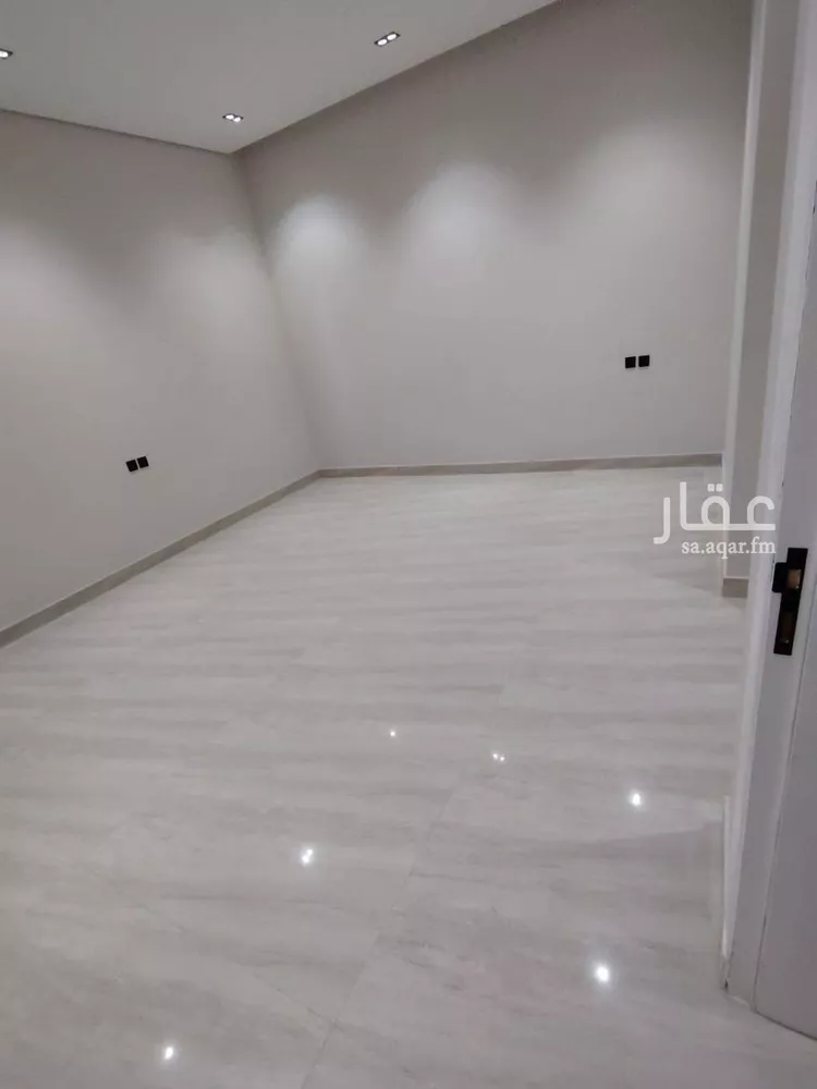 Floor for Sale in Riyadh Badr صورة 2