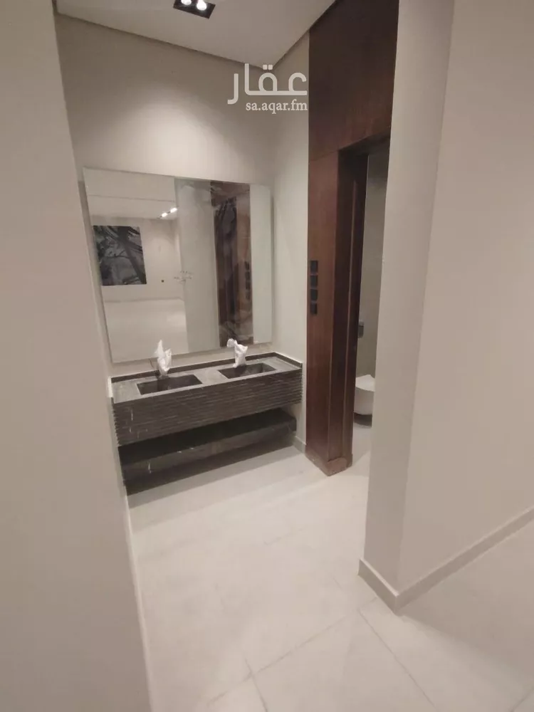 دور للبيع في شارع نويعمه, حي اليرموك, مدينة الرياض, منطقة الرياض 7