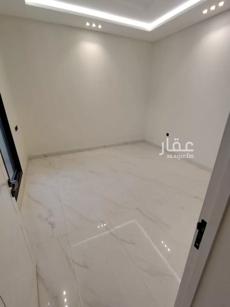 فيلا للبيع في شارع شارع, حي الجنادرية, مدينة الرياض, منطقة الرياض 9