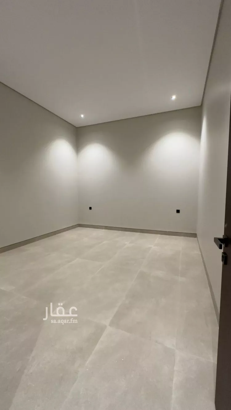 دور للبيع في شارع الطبراني, حي قرطبة, مدينة الرياض, منطقة الرياض صورة 4