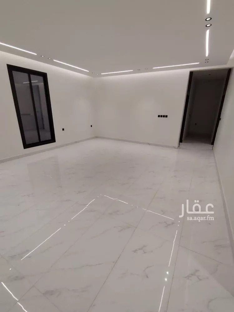 Floor for Sale in Riyadh Al Munsiyah صورة 2